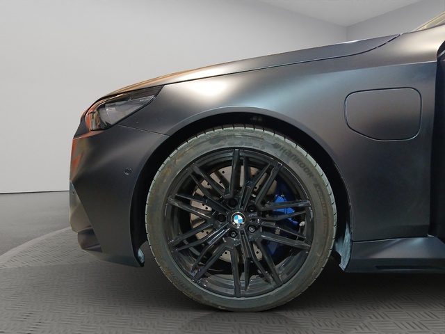 BMW M M5 color Gris. Año 2025. 535KW(727CV). Híbrido Electro/Gasolina. En concesionario GANDIA Automoviles Fersan, S.A. de Valencia