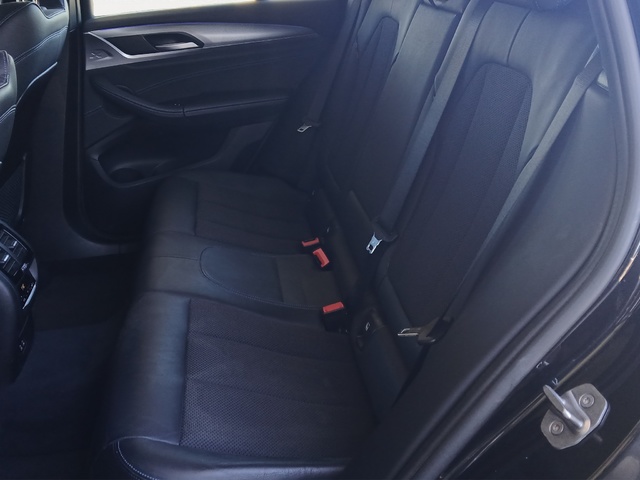 BMW X4 xDrive20d color Negro. Año 2020. 140KW(190CV). Diésel. En concesionario GANDIA Automoviles Fersan, S.A. de Valencia