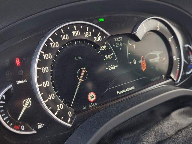 BMW X3 xDrive20d color Blanco. Año 2018. 140KW(190CV). Diésel. En concesionario GANDIA Automoviles Fersan, S.A. de Valencia