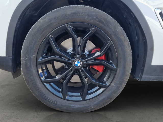 BMW X3 xDrive20d color Blanco. Año 2018. 140KW(190CV). Diésel. En concesionario GANDIA Automoviles Fersan, S.A. de Valencia