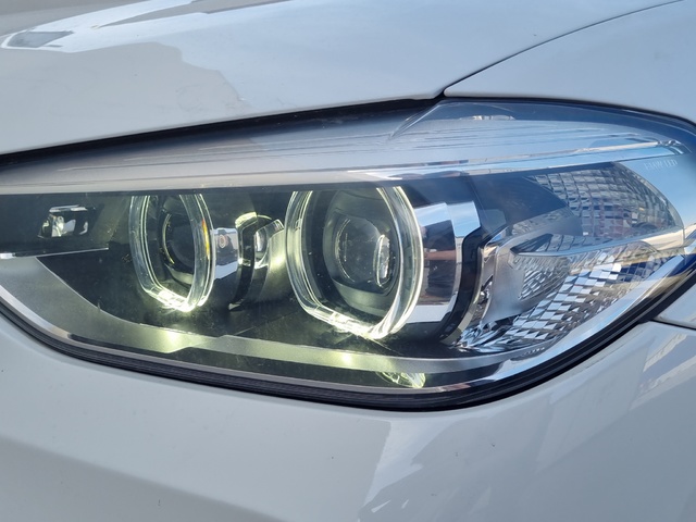 BMW X3 xDrive20d color Blanco. Año 2018. 140KW(190CV). Diésel. En concesionario GANDIA Automoviles Fersan, S.A. de Valencia