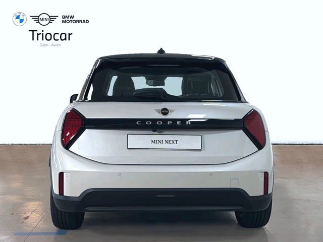 fotoG 4 del MINI MINI 5 Puertas Cooper C 115 kW (156 CV) 156cv Gasolina del 2025 en Asturias