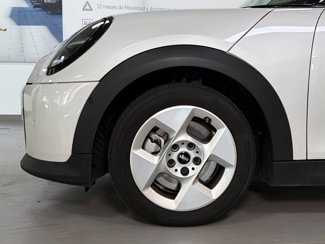 fotoG 10 del MINI MINI 5 Puertas Cooper C 115 kW (156 CV) 156cv Gasolina del 2025 en Asturias