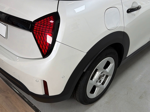 fotoG 12 del MINI MINI 5 Puertas Cooper C 115 kW (156 CV) 156cv Gasolina del 2025 en Asturias