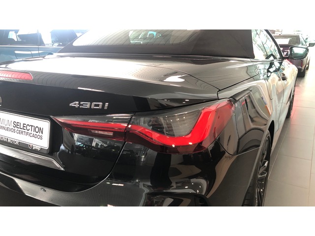 BMW Serie 4 430i Cabrio color Negro. Año 2024. 190KW(258CV). Gasolina. En concesionario Pruna Motor de Barcelona