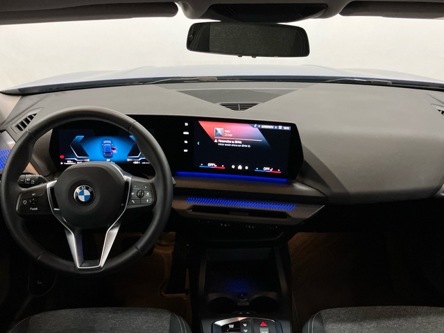 BMW Serie 1 120i color Azul. Año 2025. 125KW(170CV). Gasolina. En concesionario Proa Premium Palma de Illes Balears