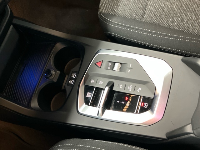 BMW Serie 1 120i color Azul. Año 2025. 125KW(170CV). Gasolina. En concesionario Proa Premium Palma de Illes Balears