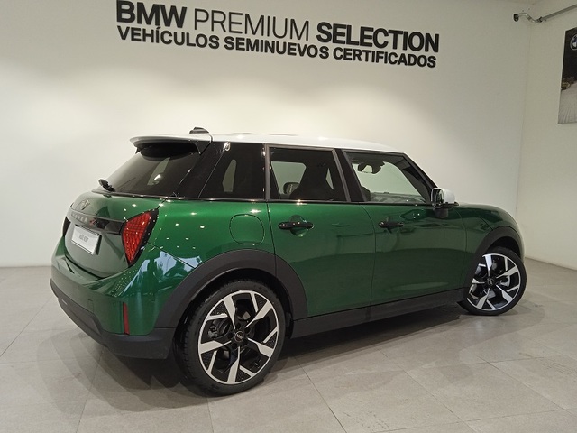 fotoG 3 del MINI MINI Cooper 5 Puertas S 150 kW (204 CV) 204cv Gasolina del 2025 en Albacete