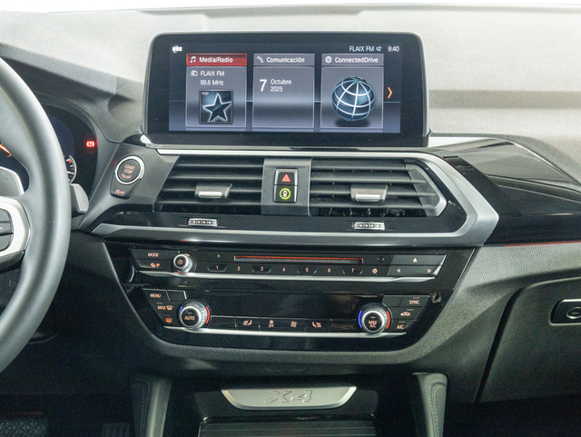 BMW X4 xDrive20i color Negro. Año 2019. 135KW(184CV). Gasolina. En concesionario Oliva Motor Girona de Girona