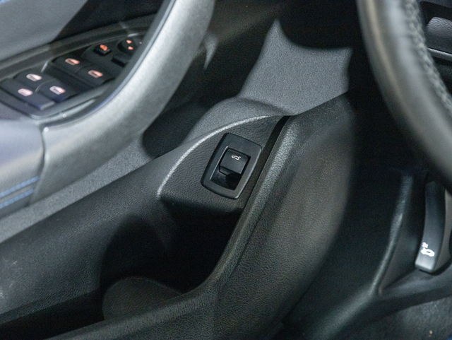 BMW X2 sDrive18d color Gris. Año 2019. 110KW(150CV). Diésel. En concesionario Oliva Motor Girona de Girona