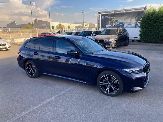 BMW Serie 3 330e Touring color Azul. Año 2022. 215KW(292CV). Híbrido Electro/Gasolina. En concesionario BYmyCAR Madrid - Alcalá de Madrid