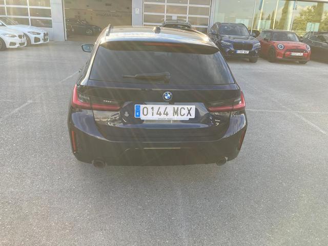 BMW Serie 3 330e Touring color Azul. Año 2022. 215KW(292CV). Híbrido Electro/Gasolina. En concesionario BYmyCAR Madrid - Alcalá de Madrid