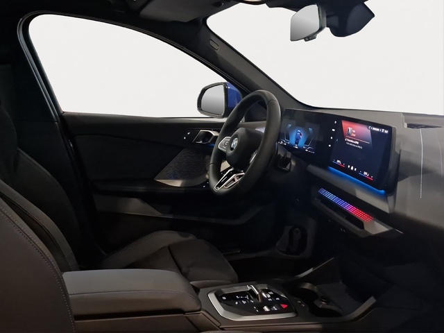 BMW Serie 1 120d color Azul. Año 2025. 120KW(163CV). Diésel. En concesionario Movitransa Cars Huelva de Huelva