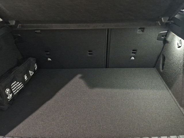 BMW Serie 1 120d color Azul. Año 2025. 120KW(163CV). Diésel. En concesionario Movitransa Cars Huelva de Huelva