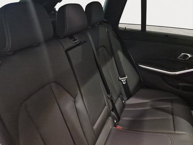 BMW Serie 3 318d Touring color Blanco. Año 2025. 110KW(150CV). Diésel. En concesionario Movitransa Cars Jerez de Cádiz