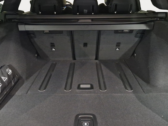 BMW Serie 3 318d Touring color Blanco. Año 2025. 110KW(150CV). Diésel. En concesionario Movitransa Cars Jerez de Cádiz