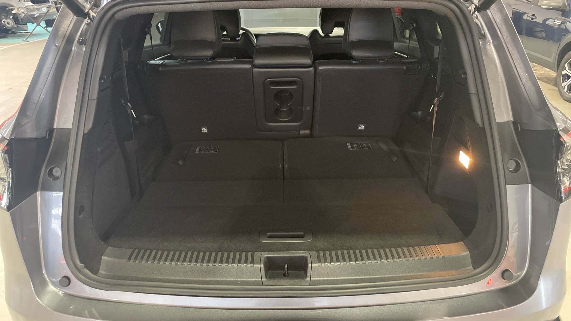 Renault Espace E-Tech 200 - 10