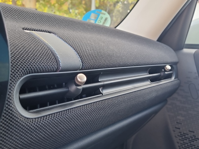 fotoG 19 del MINI MINI 5 Puertas Cooper C 115 kW (156 CV) 156cv Gasolina del 2025 en Alicante