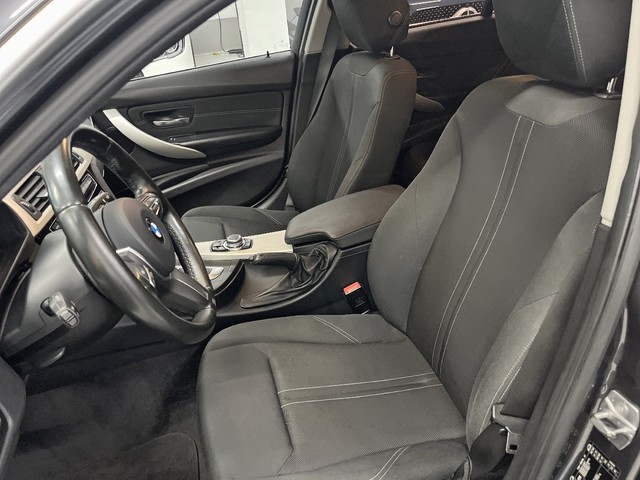 BMW Serie 3 318d Touring 110 kW (150 CV)