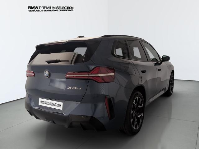 BMW X3 xDrive20i color Azul. Año 2024. 153KW(208CV). Gasolina. En concesionario Automotor Premium Viso - Málaga de Málaga