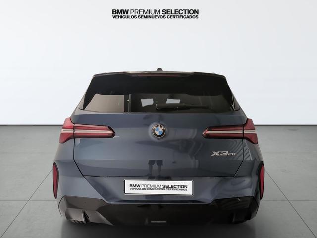 BMW X3 xDrive20i color Azul. Año 2024. 153KW(208CV). Gasolina. En concesionario Automotor Premium Viso - Málaga de Málaga