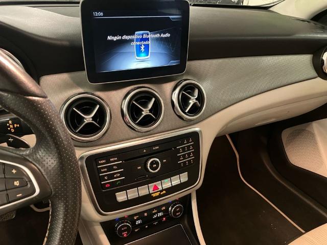 Mercedes-Benz GLA 180 90 kW (122 CV)