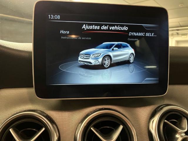 Mercedes-Benz GLA 180 90 kW (122 CV)