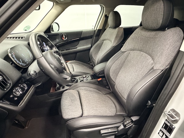 fotoG 10 del MINI MINI Countryman Cooper 100 kW (136 CV) 136cv Gasolina del 2022 en Castellón