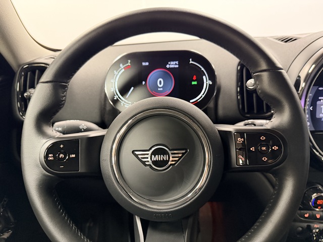 fotoG 12 del MINI MINI Countryman Cooper 100 kW (136 CV) 136cv Gasolina del 2022 en Castellón