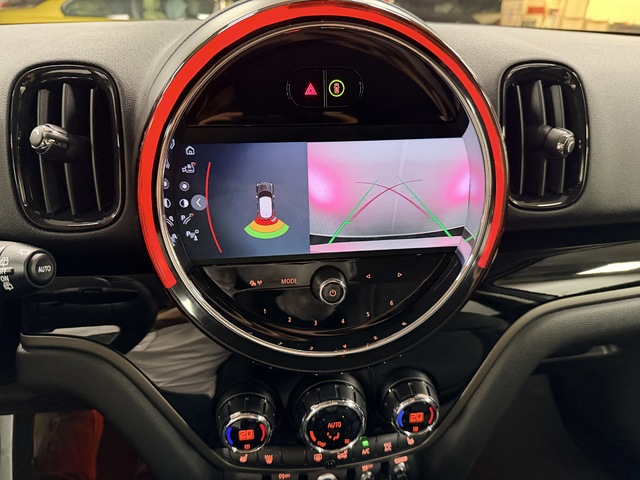 fotoG 15 del MINI MINI Countryman Cooper 100 kW (136 CV) 136cv Gasolina del 2022 en Castellón