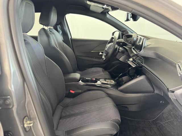 Peugeot 208 GT Hybrid eDCS6 100 kW (136 CV)