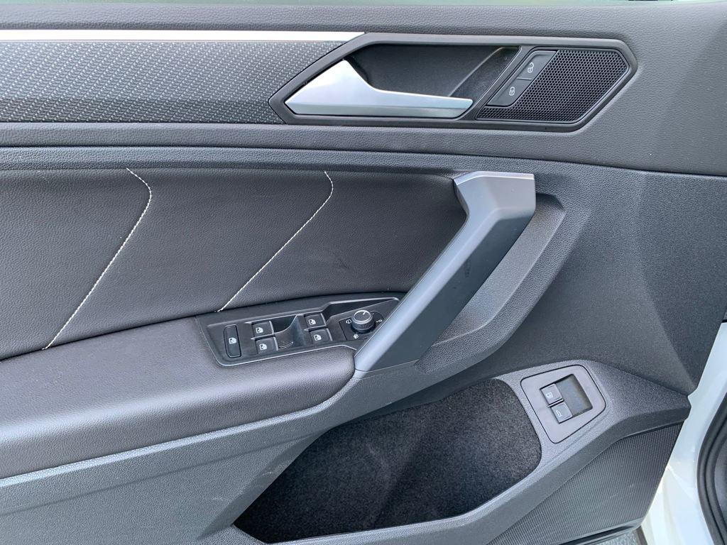 R-Line 1.4 TSI eHybrid 180 kW (245 CV) DSG