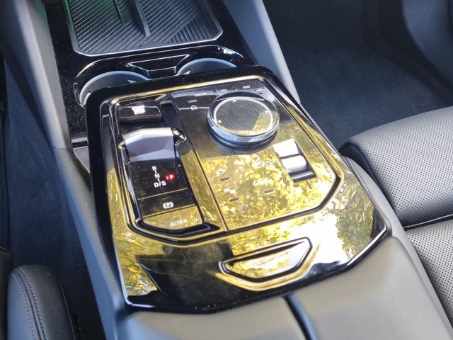 BMW Serie 5 520d color Blanco. Año 2025. 145KW(197CV). Diésel. En concesionario GANDIA Automoviles Fersan, S.A. de Valencia