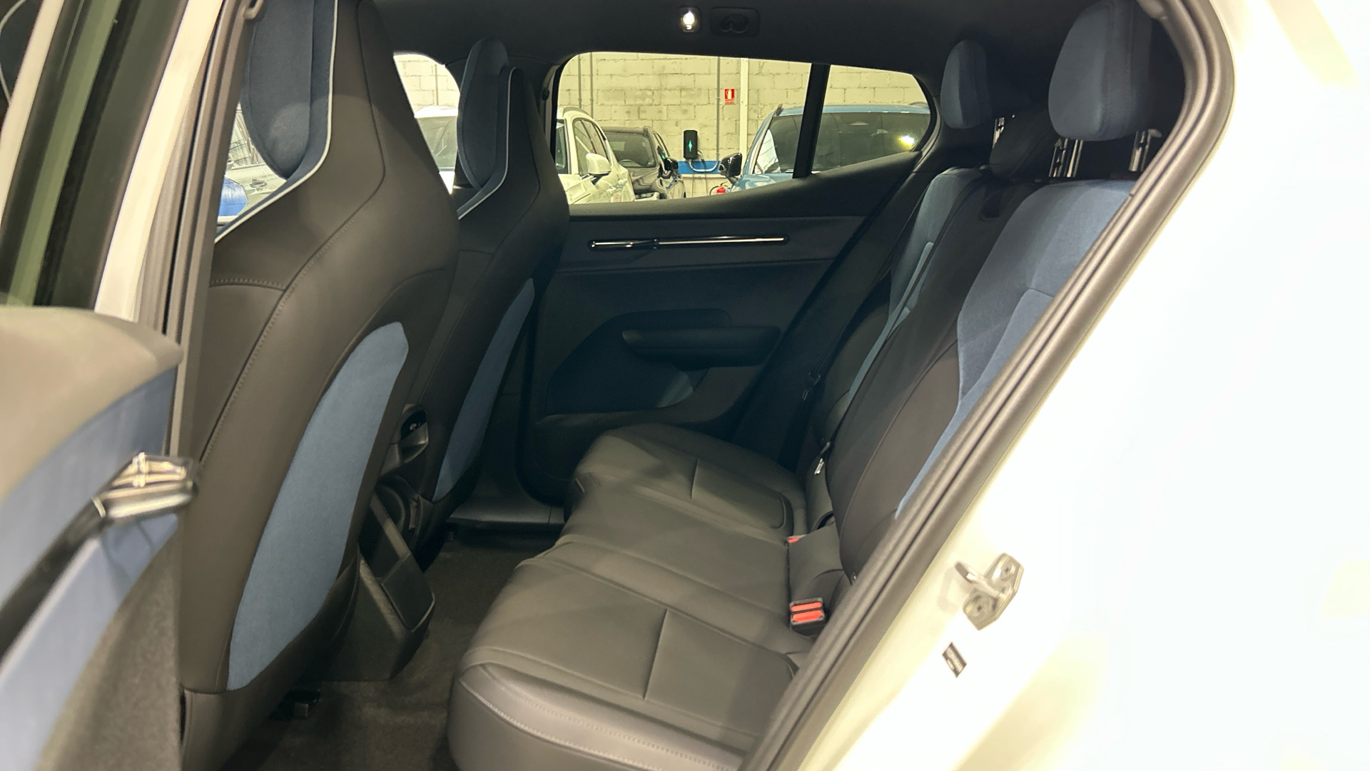 Volvo EX30 segunda mano 85422674 - 6