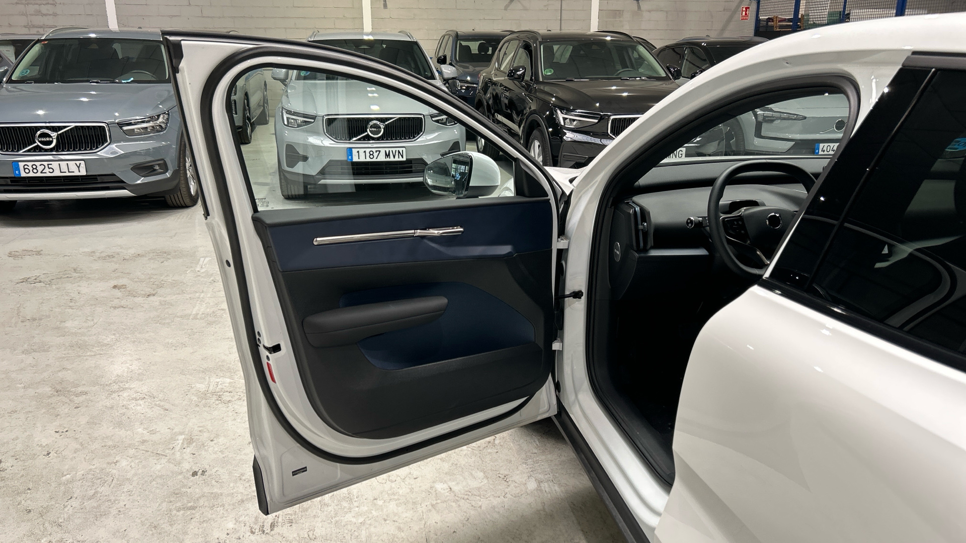 Volvo EX30 segunda mano 85422674 - 32