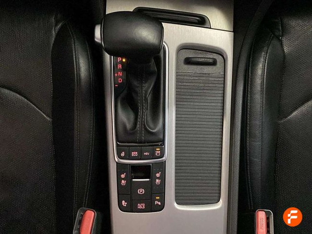 Foto 19 Kia Optima 2.0 GDi Híbrido Enchufable 151 kW (205 CV)