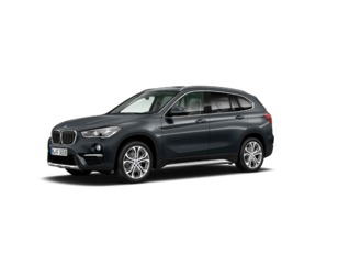 Fotos de BMW X1 sDrive18d color Gris. Año 2018. 110KW(150CV). Diésel. En concesionario Novomóvil Oleiros de Coruña