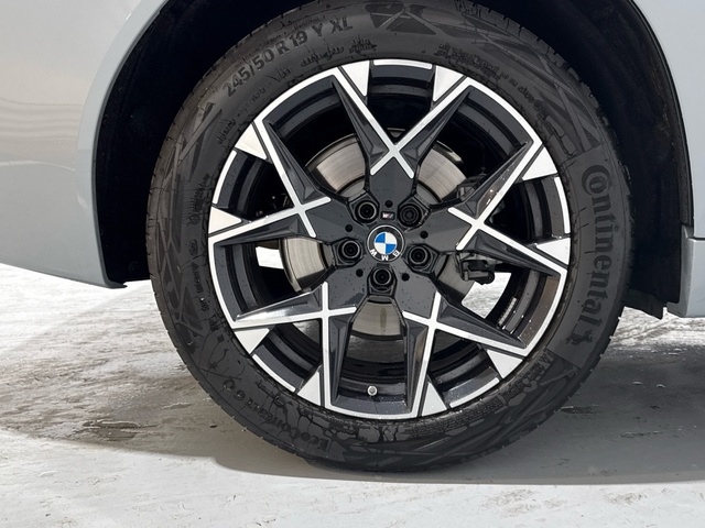 BMW X3 xDrive20i color Gris. Año 2024. 153KW(208CV). Gasolina. En concesionario Auto Premier, S.A. - MADRID de Madrid