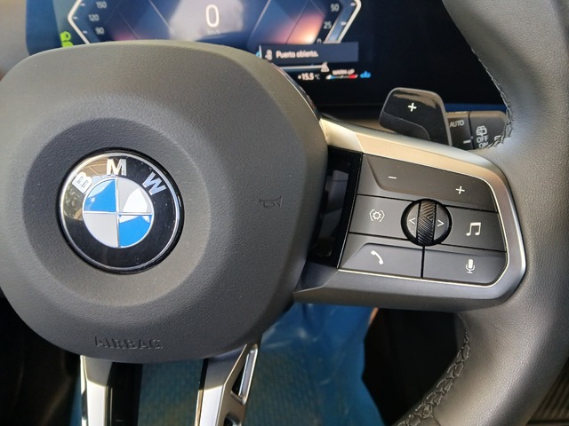 BMW Serie 1 120d color Gris. Año 2024. 120KW(163CV). Diésel. En concesionario GANDIA Automoviles Fersan, S.A. de Valencia