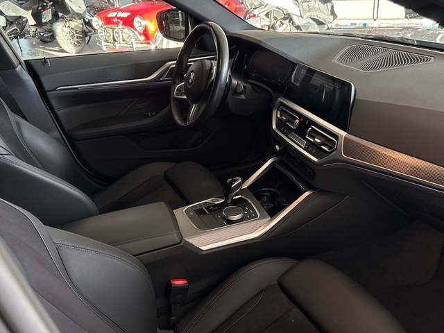 BMW Serie 4 420d Gran Coupe color Blanco. Año 2023. 140KW(190CV). Diésel. En concesionario Motor Gorbea de Álava