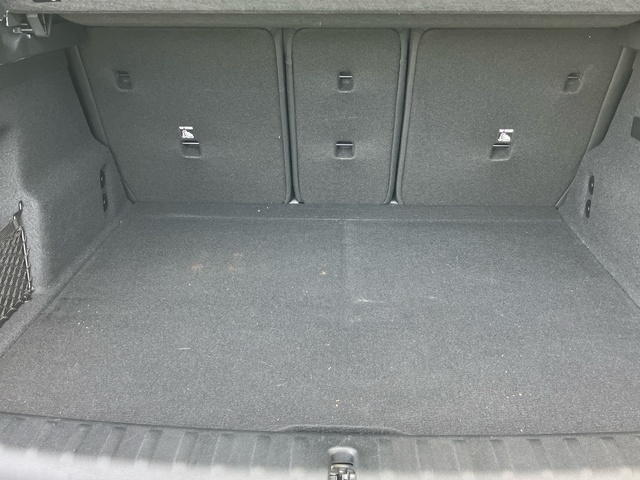 BMW iX1 eDrive20 color Blanco. Año 2025. 150KW(204CV). Eléctrico. En concesionario Bernesga Motor León (Bmw y Mini) de León