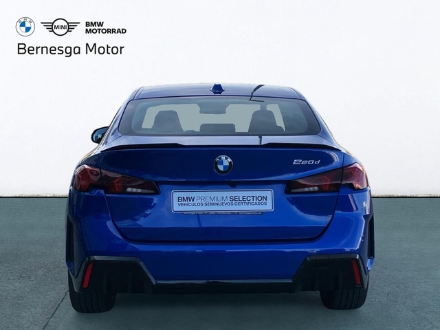 BMW Serie 2 220d Gran Coupe color Azul. Año 2025. 120KW(163CV). Diésel. En concesionario Bernesga Motor León (Bmw y Mini) de León