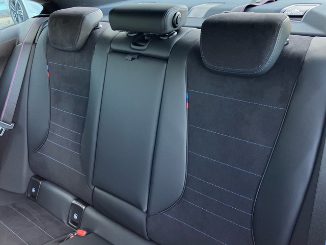 BMW Serie 2 220d Gran Coupe color Azul. Año 2025. 120KW(163CV). Diésel. En concesionario Bernesga Motor León (Bmw y Mini) de León