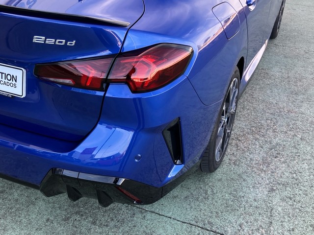 BMW Serie 2 220d Gran Coupe color Azul. Año 2025. 120KW(163CV). Diésel. En concesionario Bernesga Motor León (Bmw y Mini) de León