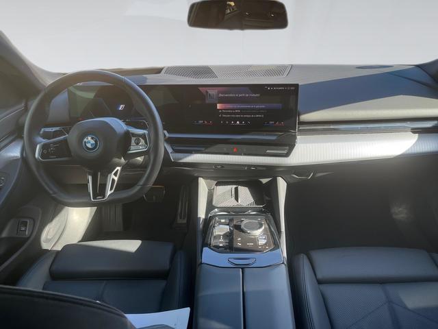 fotoG 6 del BMW Serie 5 530e 220 kW (299 CV) 299cv Híbrido Electro/Gasolina del 2025 en Málaga