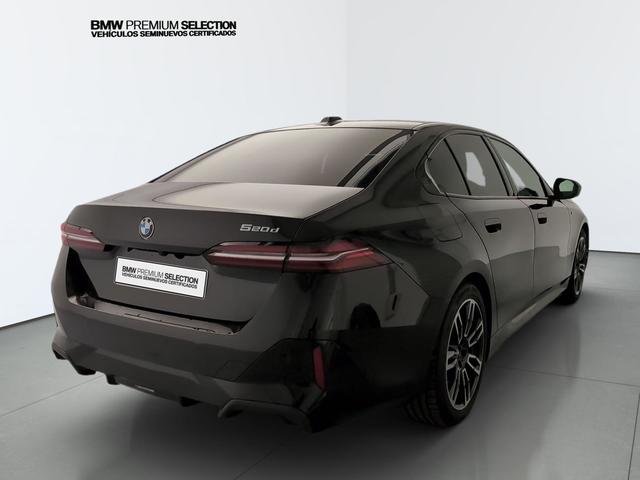 BMW Serie 5 520d color Negro. Año 2025. 145KW(197CV). Diésel. En concesionario Automotor Premium Viso - Málaga de Málaga