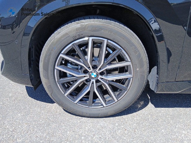 BMW X1 sDrive20i color Negro. Año 2025. 125KW(170CV). Gasolina. En concesionario Adler Motor S.L. TOLEDO de Toledo
