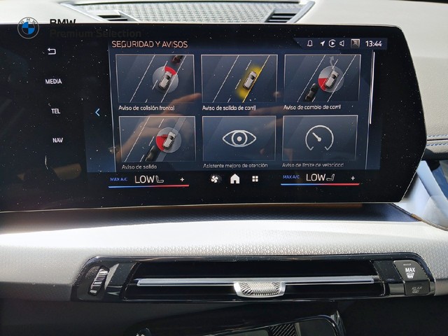 BMW X1 sDrive20i color Negro. Año 2025. 125KW(170CV). Gasolina. En concesionario Adler Motor S.L. TOLEDO de Toledo