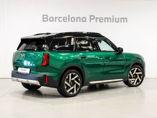 fotoG 3 del MINI MINI Countryman E 150 kW (204 CV) 204cv Eléctrico del 2025 en Barcelona