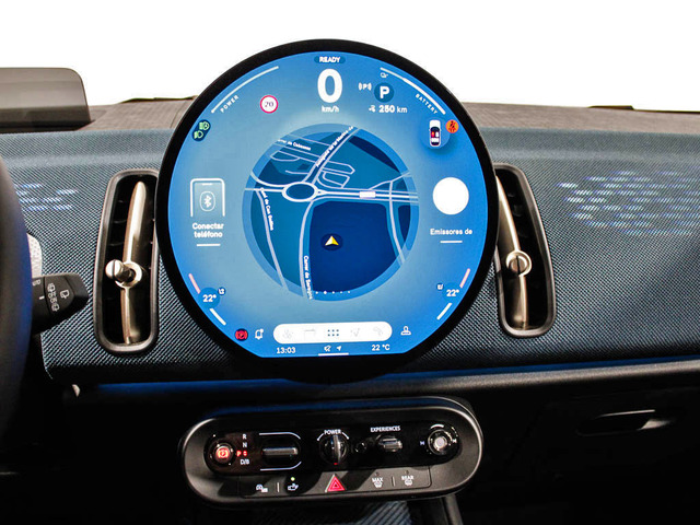 fotoG 13 del MINI MINI Countryman E 150 kW (204 CV) 204cv Eléctrico del 2025 en Barcelona